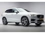 Volvo XC60 2.0 T8 Twin Engine AWD R-Design HEICO [ Bowers & Wilkins Panoramadak Memory Seats ]