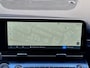Hyundai Kona Electric Comfort Smart 65.4 kWh / Navigatie / Cruise Control Adaptief / Climate Control / Achterklep Elektrisch / Stoel & Stuurwiel Verwarming Voorzijde /