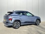 Hyundai Kona Electric Comfort Smart 65.4 kWh / Navigatie / Cruise Control Adaptief / Climate Control / Achterklep Elektrisch / Stoel & Stuurwiel Verwarming Voorzijde /