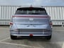 Hyundai Kona Electric Comfort Smart 65.4 kWh / Navigatie / Cruise Control Adaptief / Climate Control / Achterklep Elektrisch / Stoel & Stuurwiel Verwarming Voorzijde /