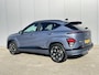 Hyundai Kona Electric Comfort Smart 65.4 kWh / Navigatie / Cruise Control Adaptief / Climate Control / Achterklep Elektrisch / Stoel & Stuurwiel Verwarming Voorzijde /