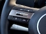 Hyundai Kona Electric Comfort Smart 65.4 kWh / Navigatie / Cruise Control Adaptief / Climate Control / Achterklep Elektrisch / Stoel & Stuurwiel Verwarming Voorzijde /