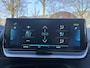 Peugeot e-2008 EV GT Pack 50 kWh SOH 90% | 3-Fase boordlader | Warmtepomp | Open Panoramadak | Camera | Stoelverwarming | Adaptieve Cruise Control | Full Option | Dealeronderhouden | Inclusief 12 mnd BOVAG garantie |