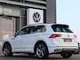 Volkswagen Tiguan 1.5 TSI 150 pk DSG R-Line | Navigatie | App Connect | IQ Light | ACC | Camera | Climatronic | Digital Cockpit | Fabrieksgarantie tot 22-11-2026 of 80.000km |
