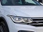 Volkswagen Tiguan 1.5 TSI 150 pk DSG R-Line | Navigatie | App Connect | IQ Light | ACC | Camera | Climatronic | Digital Cockpit | Fabrieksgarantie tot 22-11-2026 of 80.000km |