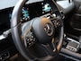 Mercedes-Benz B-klasse 180 Business Solution | Trekhaak | Camera | Parkeerhulp Voor + Achter | Navi | Privacy Glas | Automaat |