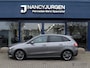 Mercedes-Benz B-klasse 180 Business | Trekhaak | Camera | Parkeerhulp V+A | Navi | Privacy Glas | LED | Cruise Control | Armsteun Achter | DAB |