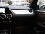 Mercedes-Benz B-klasse 180 Business | Trekhaak | Camera | Parkeerhulp V+A | Navi | Privacy Glas | LED | Cruise Control | Armsteun Achter | DAB |