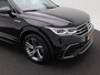 Volkswagen Tiguan 1.5 TSi 150 Pk Automaat R-Line Business+ | IQ.Light Matrix LED | Panoramadak | Virtual Cockpit | Elektrische Stoelen | Trekhaak | 19 Inch | Leder | Camera | 39.655 KM!!