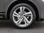 Volkswagen Tiguan 1.5 TSi 150 Pk Automaat R-Line Business+ | IQ.Light Matrix LED | Panoramadak | Virtual Cockpit | Elektrische Stoelen | Trekhaak | 19 Inch | Leder | Camera | 39.655 KM!!