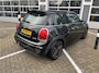 MINI Cooper Mini 1.5 JCW Styling Binnen + Buiten | Sportstoelen | LED | 17" Lichtmetaal | Parkeersensoren Achter | Navigatie | Airco | Airco (automatisch) | Cruise Control | Dakspoiler