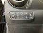Hyundai Kona Electric EV Premium 64 kWh | 1e-EIG. | 3-FASE | SOH 100% | HEAD-UP | STOELKOELING |