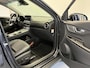 Hyundai Kona Electric EV Premium 64 kWh | 1e-EIG. | 3-FASE | SOH 100% | HEAD-UP | STOELKOELING |