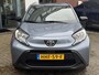 Toyota Aygo X PLAY AIRCO AD-CRUISE CAMERA APPLE/ANDROID EL-RAMEN/SPIEGELS NL-AUTO
