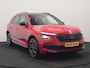 Skoda Kamiq 1.0 TSI Monte Carlo 116pk DSG Dealer O.H. | Panodak | Apple Carplay | RS Sportstoelen Verwarmd | LED Koplampen | Cruise Control | DAB | 18"L.M |
