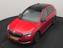 Skoda Kamiq 1.0 TSI Monte Carlo 116pk DSG Dealer O.H. | Panodak | Apple Carplay | RS Sportstoelen Verwarmd | LED Koplampen | Cruise Control | DAB | 18"L.M |