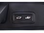 Volvo XC60 2.0 T8 Plug-in hybrid AWD R-Design 350PK | Ultra Dark | Trekhaak | 360° Camera | Panoramadak