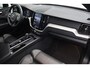 Volvo XC60 2.0 T8 Plug-in hybrid AWD R-Design 350PK | Ultra Dark | Trekhaak | 360° Camera | Panoramadak