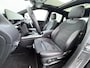 Mercedes-Benz B-klasse 200 AMG Business Solution | Trekhaak Wegklapbaar | Panorama - Schuifdak | Apple Carplay/Android Auto | DAB+ Radio | Augmented Reality