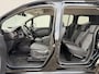 Renault Kangoo 1.3 TCe 130 Techno Automaat 5 Persoons / Trekhaak 1500Kg Trekgewicht / Dealer Onderhouden / Navigatie / Camera / PDC / Lane assist / Apple CarPlay &  Adroid Auto / Cruise / Clima / DAB / Personen Bus / Park Assist /