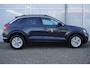 Volkswagen T-Roc 1.0 TSI 110pk Style | Achteruitrijcamera | Navigatie | Apple Carplay & Android Auto