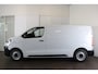 Peugeot e-Expert EV L2 75 kWh 5,9% RENTE | Navi | Parkeerhulp achter | Airco | Zijschuifdeur rechts | Stoelen voor |