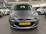 Hyundai ix20 1.4i Go! Nederlandse auto met hoge zit, Navigatie, Achteruitrijcamera, Airconditioning enz. enz.
