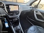 Peugeot 2008 1.2 110PK Urban Cross | CRUISE | CLIMA | TREKHAAK |