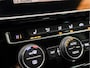 Volkswagen Golf 1.5 TSI Sportline 150Pk Automaat (VIRTUAL COCKPIT, APPLE CARPLAY, DYNAMISCHE KNIPPERLICHTEN, KEYLESS, STOELVERWARMING, LED KOPLAMPEN, CAMERA, GETINT GLAS, ADAPTIVE CRUISE, NIEUWSTAAT)