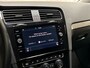 Volkswagen Golf 1.5 TSI Higline Sportline 150Pk Automaat (VIRTUAL COCKPIT, APPLE CARPLAY, DYNAMISCHE KNIPPERLICHTEN, KEYLESS, STOELVERWARMING, LED KOPLAMPEN, CAMERA, GETINT GLAS, ADAPTIVE CRUISE, NIEUWSTAAT)
