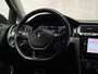 Volkswagen Golf 1.5 TSI Higline Sportline 150Pk Automaat (VIRTUAL COCKPIT, APPLE CARPLAY, DYNAMISCHE KNIPPERLICHTEN, KEYLESS, STOELVERWARMING, LED KOPLAMPEN, CAMERA, GETINT GLAS, ADAPTIVE CRUISE, NIEUWSTAAT)
