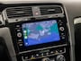 Volkswagen Golf 1.5 TSI Sportline 150Pk Automaat (VIRTUAL COCKPIT, APPLE CARPLAY, DYNAMISCHE KNIPPERLICHTEN, KEYLESS, STOELVERWARMING, LED KOPLAMPEN, CAMERA, GETINT GLAS, ADAPTIVE CRUISE, NIEUWSTAAT)