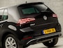 Volkswagen Golf 1.5 TSI Sportline 150Pk Automaat (VIRTUAL COCKPIT, APPLE CARPLAY, DYNAMISCHE KNIPPERLICHTEN, KEYLESS, STOELVERWARMING, LED KOPLAMPEN, CAMERA, GETINT GLAS, ADAPTIVE CRUISE, NIEUWSTAAT)