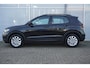 Volkswagen T-Cross 1.0 TSI 110pk Life | Trekhaak | Apple Carplay & Android Auto | Parkeersensoren V+A