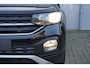 Volkswagen T-Cross 1.0 TSI 110pk Life | Trekhaak | Apple Carplay & Android Auto | Parkeersensoren V+A