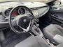Alfa Romeo Giulietta 1.4 T Sprint 5-deurs Automaat - Airco ecc - Cruise - Navi - Bluetooth/handsfree - Led-dagrijverlichting - Pdc