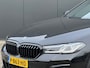 BMW 5-Serie 530e Business Edition Plus | Panoramadak | M-Sport | Laser LED | 20'' Velgen | Stoel en stuurwielverwarming | Sfeerverlichting | 360 Camera | Adaptieve Vering |