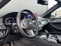 BMW 5-Serie 530e Business Edition Plus | Panoramadak | M-Sport | Laser LED | 20'' Velgen | Stoel en stuurwielverwarming | Sfeerverlichting | 360 Camera | Adaptieve Vering |