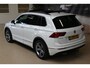 Volkswagen Tiguan 1.5 TSI Highline Business R | Pano | Camera | Trekhaak | R-Line | 100% (Dealer) onderhouden label