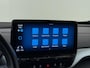 Volkswagen ID.5 Pro Advantage 77 kWh | Achteruitrijcamera | SoH 92% | 3-zone airco | Adaptieve cruise control | Keyless | CarPlay | Navigatie | Stoel- en stuurwielverwarming |