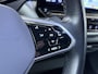 Volkswagen ID.5 Pro Advantage 77 kWh | Achteruitrijcamera | SoH 92% | 3-zone airco | Adaptieve cruise control | Keyless | CarPlay | Navigatie | Stoel- en stuurwielverwarming |