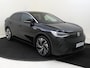 Volkswagen ID.5 Pro Advantage 77 kWh | Achteruitrijcamera | SoH 92% | 3-zone airco | Adaptieve cruise control | Keyless | CarPlay | Navigatie | Stoel- en stuurwielverwarming |