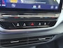 Volkswagen ID.5 Pro Advantage 77 kWh | Achteruitrijcamera | SoH 92% | 3-zone airco | Adaptieve cruise control | Keyless | CarPlay | Navigatie | Stoel- en stuurwielverwarming |