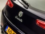 Alfa Romeo Giulietta 1.4 T Distinctive 170Pk (NAVIGATIE, CLIMATE, BRUIN LEDER, STOELVERWARMING, SPORTSTOELEN, CRUISE, LM VELGEN, PARKEERSENSOREN, TREKHAAK, NIEUWSTAAT)