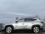 Hyundai Tucson 1.6 T-GDI 265 PK PHEV Premium Sky 4WD | Panorama-schuifkanteldak | Lederen bekleding | Trekhaak afneembaar | 1ste Eigenaar | Ned auto |