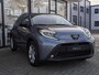 Toyota Aygo X 1.0 VVT-i MT first | Stoelverwarming | Climate Control | Camera | Led | ACC | Licht- regensensor