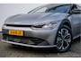 Kia EV6 Air 58 kWh SOH 100% Stoel-stuurverwarming/ Camera/ Navigatie/ Carplay/ Blindspot/ Adapt. cruise/ Privacy glass