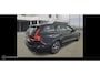 Volvo V60 2.0 B3 Momentum Business