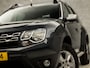 Dacia Duster 1.2 TCe 4x2 Prestige (NAVIGATIE, AIRCO, LEDER, GETINT GLAS, SPORTSTOELEN, TREKHAAK, PARKEERSENSOREN, CRUISE, BLUETOOTH, NIEUWSTAAT)
