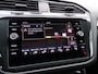 Volkswagen Tiguan Allspace 1.5 TSI HL Bus R-Line 7 Zit Vol optie 1e eig